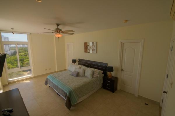 Exclusivo apartamento frente al mar