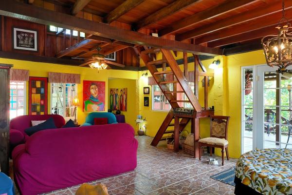 Charming mountain home for sale in toscana, altos