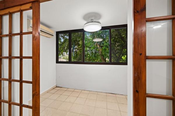 Dúplex de 3 niveles en venta en altos de miraflores, betania, panamá