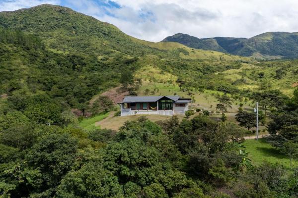Casa de montaña de alta calidad con piscina en santa fe, veraguas