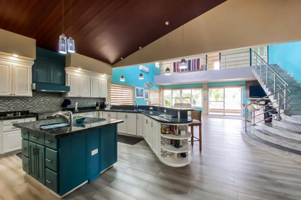Luxury beachfront home for sale playa barqueta