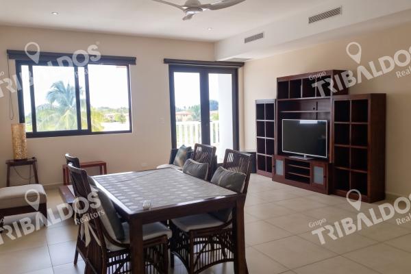 Venta de apartamento en ph hoyo 18 islamar, vista mar