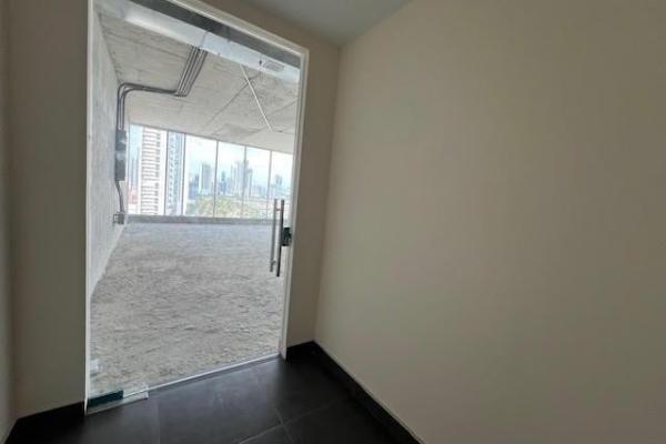 Oficina para venta en balboa office center con la mejor vista