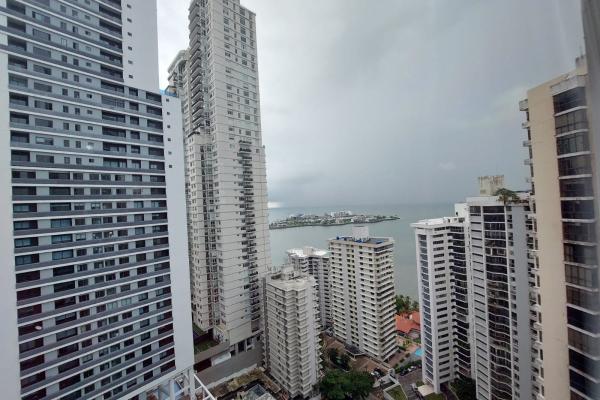 Venta de penthouse de dos pisos en paitilla