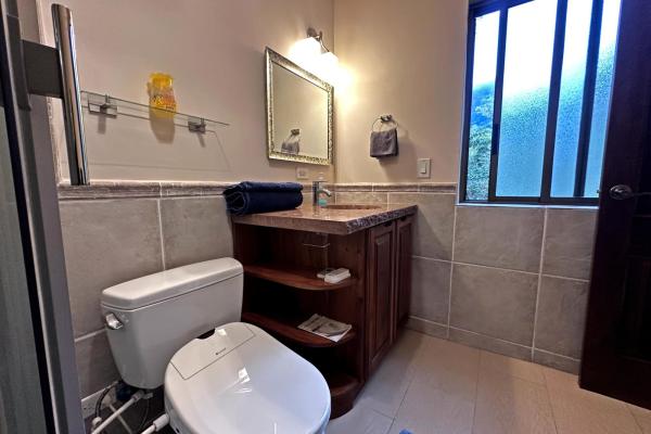 Oportunidad! se vende hermosa casa con piscina en altos del maría