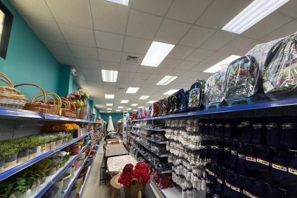 Se vende local comercial con galera bodega