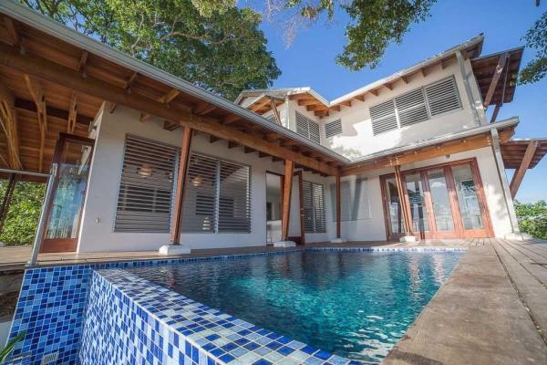 Luxurious home in playa venao