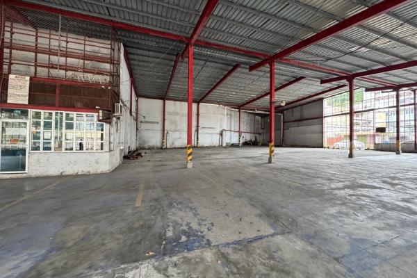 Venta de galera comercial ubicada en santa ana, calle estudiante, ancón.