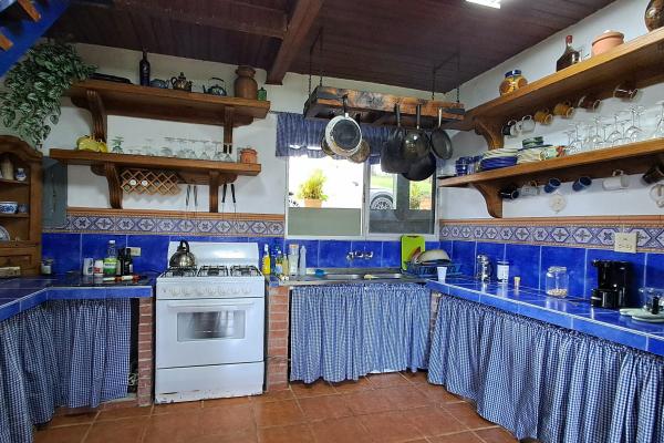 Venta de casa en cerro azul, residencial altos de cerro azul