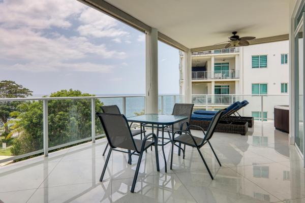 Pure beachfront luxury in bijao