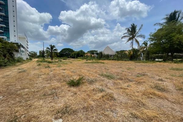 Venta de terreno con acceso al mar en rio hato