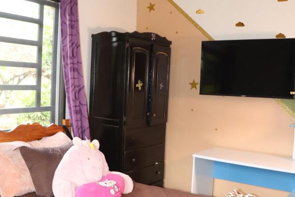 Spacious property with 2,182 m²