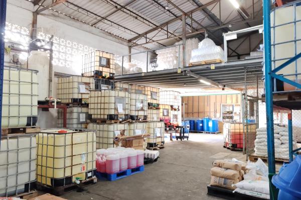 Warehouse 1300 m2 for sale