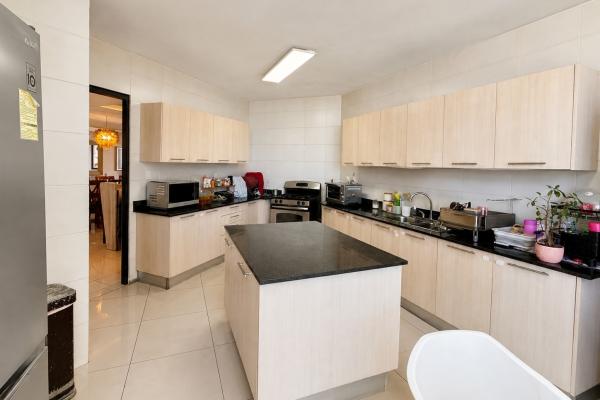 Apartment for sale in hato pintado highland view