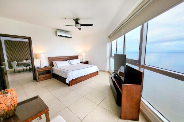 Venta de apartamento en p.h rivage, avenida balboa