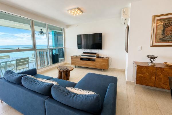 Venta de apartamento en playa blanca ph lighthouse beach tower