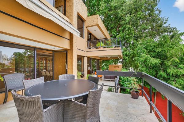 Vivienda bioclimática diseñada por un arquitecto en dos mares