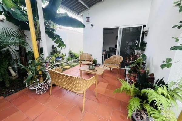 Single-family house for sale in costa verde.