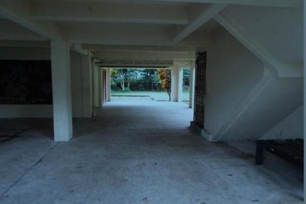 Lot in altos de amador with two level house