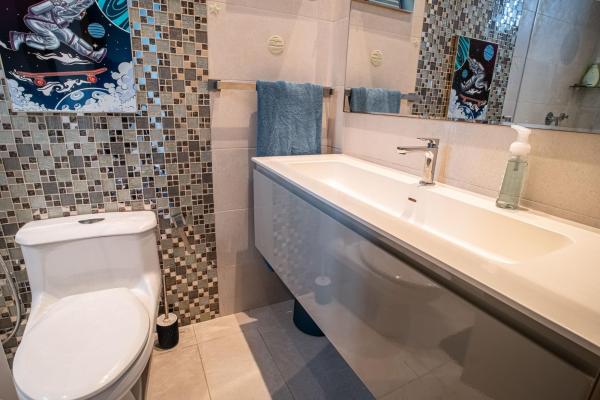 For sale 4-bedroom penthouse in ph regalia