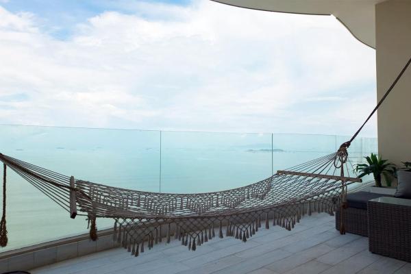 Ocean view condo in punta paitilla panama city pan