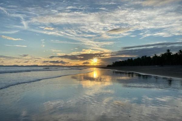 Charming coastal home for sale in coco beach, pana
