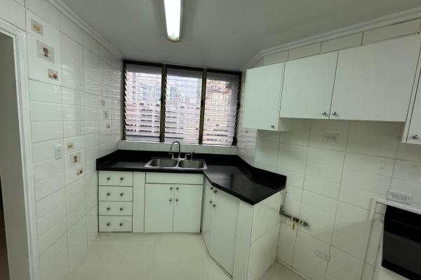Apartment for sale at marbella