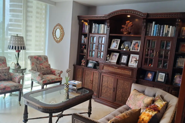 Sale of apartment in punta pacifica peninsula