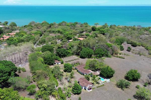 Costa esmeralda 5 hectáreas con vista al mar y casa con piscina