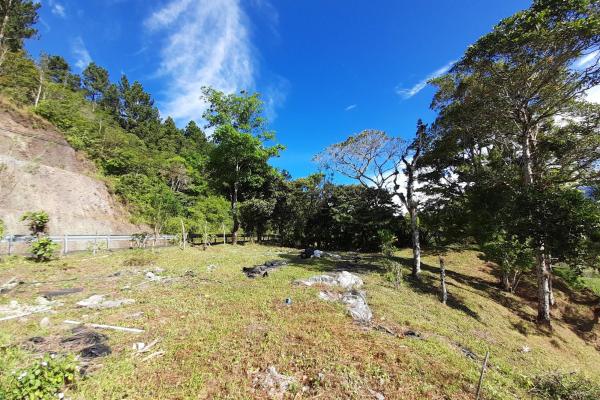 Prime volcán lot for sale