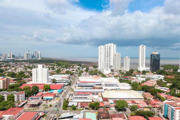 Venta de penthouse en ph parque lefevre sky