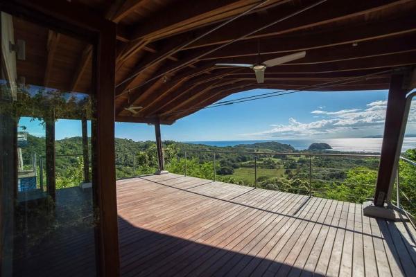 Luxurious home in playa venao