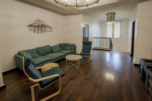 Venta de casa en ph embassy club, clayton