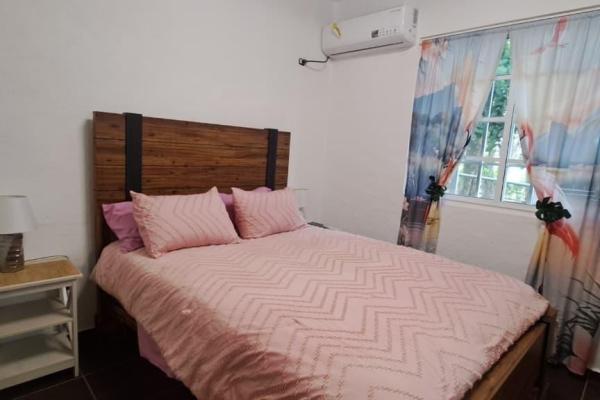 4 bedroom house with private pool and jacuzzi