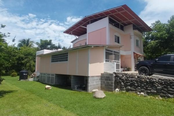 Casa de playa remodelada en venta