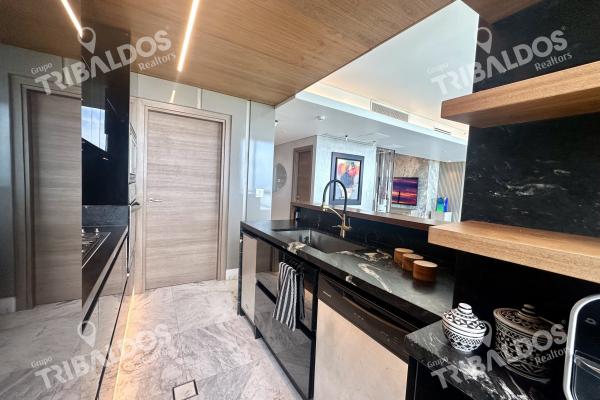 Venta de espectacular apartamento rentando en ph maui costa del este rentando
