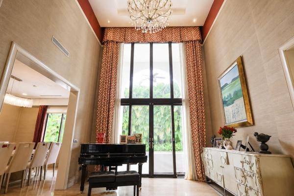Single-family home for sale in santa maria