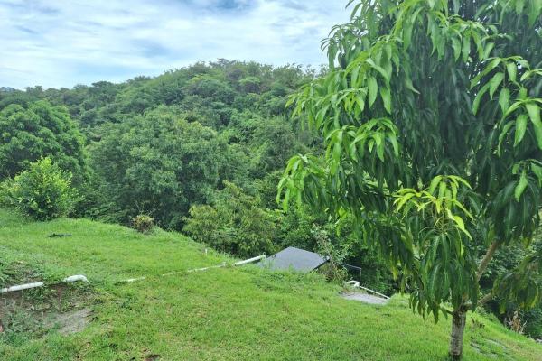 Casa con piscina y 1,8 hectáreas de terreno