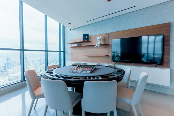 Sale of penthouse in ocean front punta paitilla