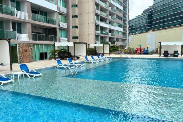 Ph sevilla on costa del este with amenities for al