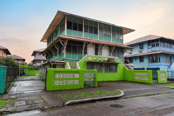 Venta de edificio en colón