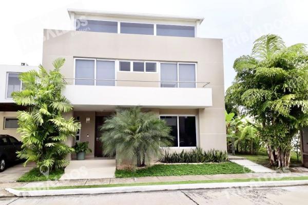 Venta de casa en ph villa sur, costa sur