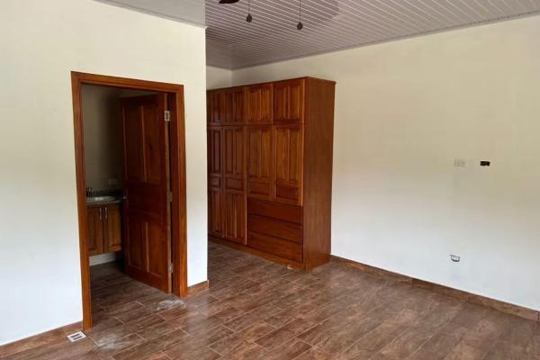 Casa en venta – vista a al mar en el calvario