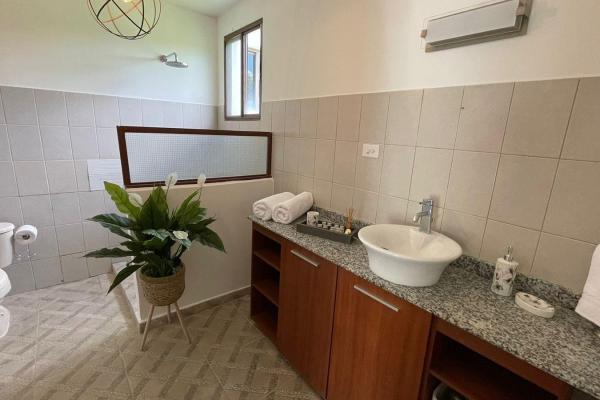 Beach house for sale, casa nia, punta barco viejo