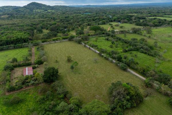 Prime flat land for sale in cochea abajo, david