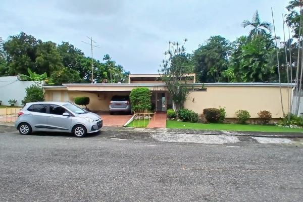 Venta de espaciosa casa en san francisco.