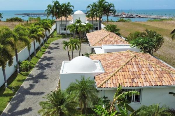 Luxury residence oceanfront
