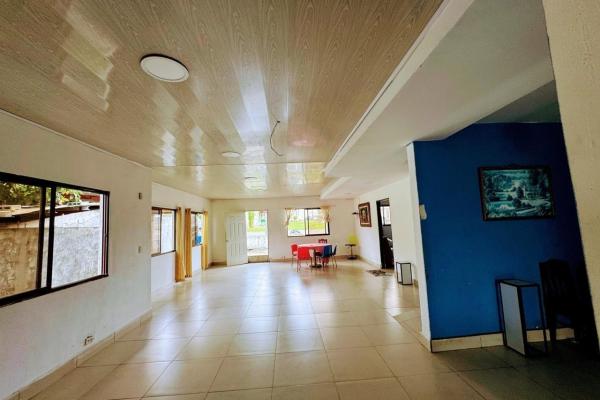 Venta de local comercial de dos pisos en downtown, la chorrera