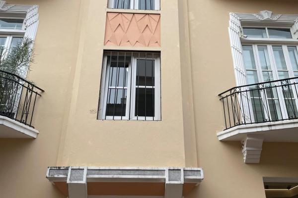 Apartment for sale in old town panama