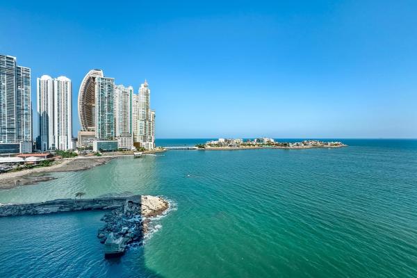 Apartment for sale in punta paitilla sea point